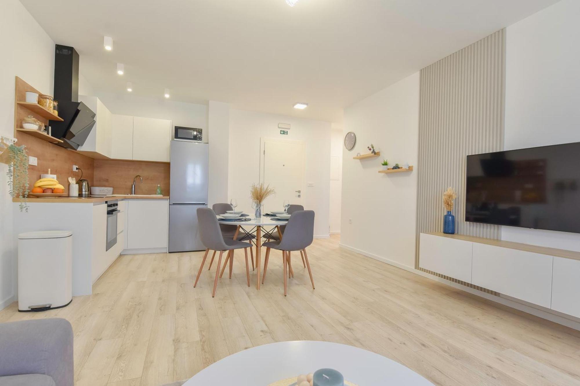 Apartments Noa ซูโกชัน ห้อง รูปภาพ